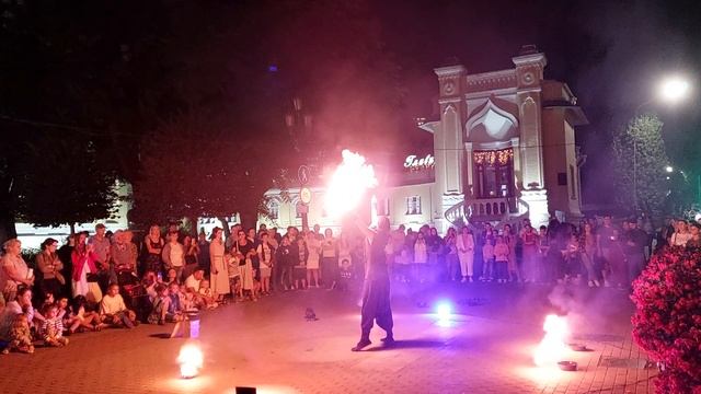 Путешествия и отдых. Кисловодск. Файер шоу (2). 2022 год. смотреть онлайн