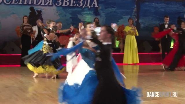 Orlov Sergei - Antonovich Iulia, 1/4 Slow Foxtrot смотреть онлайн