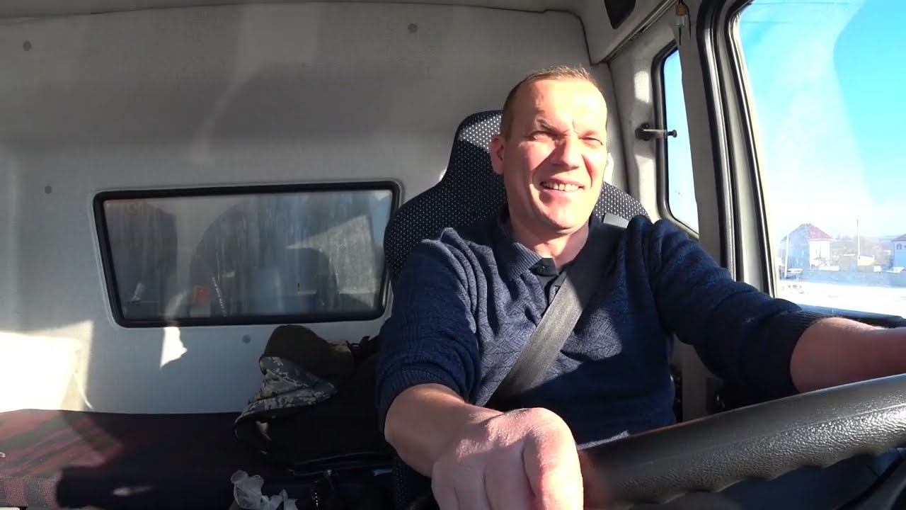 ВТОРОЙ ДЕНЬ НА ДЯДЮ НА САМОСВАЛЕ FAW смотреть онлайн