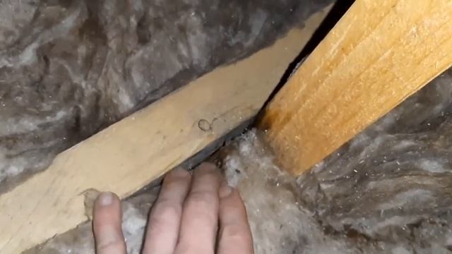 Частный дом потолок утепление минватой. Как утеплить потолок