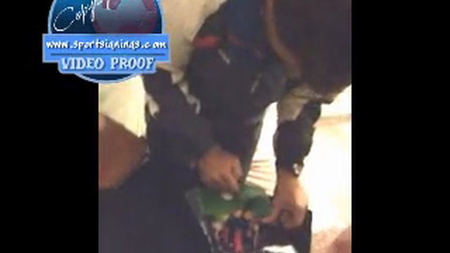 LAUDRUP LEGEND SIGNING AUTOGRAPHS! AJAX BARCELONA смотреть онлайн