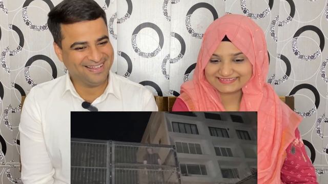 Shah Rukh Khan Celebrates His 58th Birthday With Fans Outside Mannat | Reaction!!! | Amber Rizwan смотреть онлайн