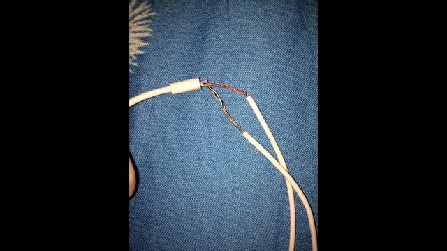 Почему проводные наушники не подключаются к iPhone? смотреть онлайн