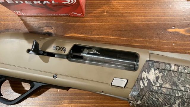 Which Is The Better Shotgun: Maxus II Compared To The Winchester SX4 Comparison. 12 Gauge Shotgun.