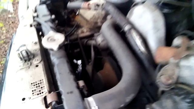 Заброшенный Mercedes W123 в США. Такого я ещё не видeл смотреть онлайн