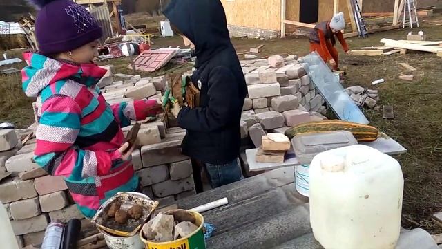 Пристройка для пристройки.Магазин детей.Дома тепло.Какой сыр едим.Окно для пристройки. смотреть онлайн