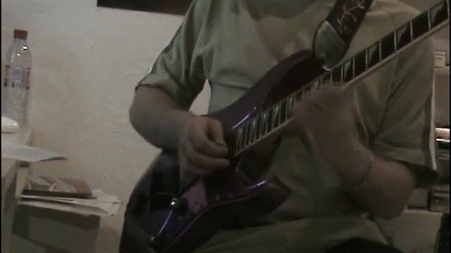 impro guitar solo with my ibanez rg 550 limited neon purple смотреть онлайн