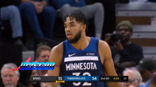 Dwight Howard with a nice block on Draymond and KCP misses the layup again смотреть онлайн
