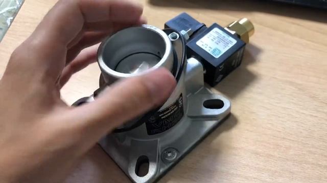 Всасывающий (впускной) клапан VMC RH38 230V AC 600.5220V03 смотреть онлайн