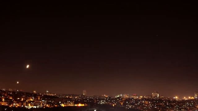 Time Lapse - Istanbul Airway from Golden Horn by TheNiko with CANON EOS 1100D 18-55 Mm смотреть онлайн