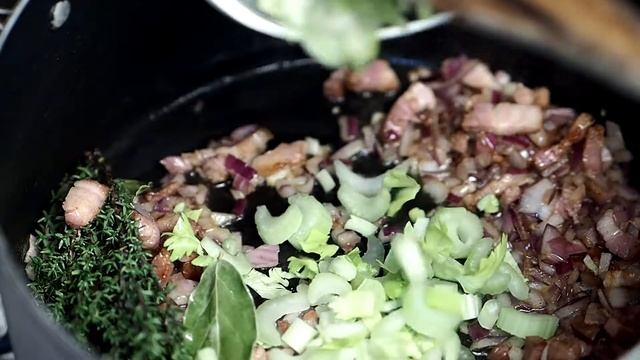 Reteta De Minestrone. Supa Italiana Cu De Toate. Supa De Legume Delicioasa