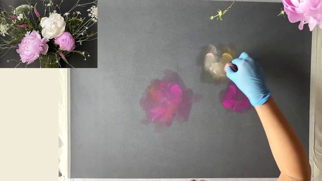 Vera Kavura: "Realistic Flowers in Pastel" - FREE LESSON VIEWING смотреть онлайн