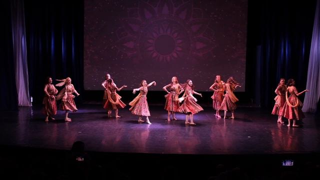 Choli Ke Peeche | O Saki Saki