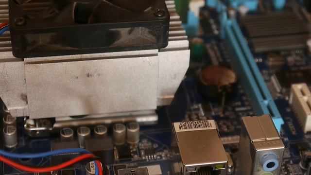 Не работают USB порты на материнской плате GA-H61M-S1 LGA1155 Решение проблемы. смотреть онлайн