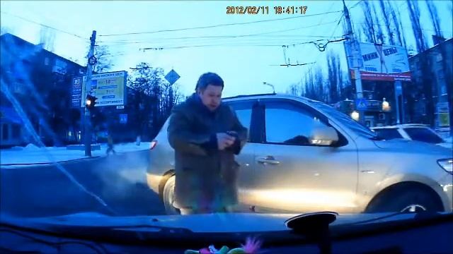 Разборка с инструктором на дороге смотреть онлайн