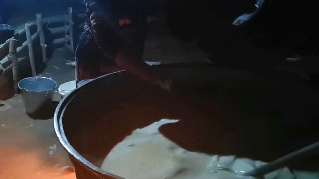 Узбекский "Макдоналдс" СУМАЛАК – блюдо, которое готовили 24 часа. Как готовят легендарный сумаляк смотреть онлайн
