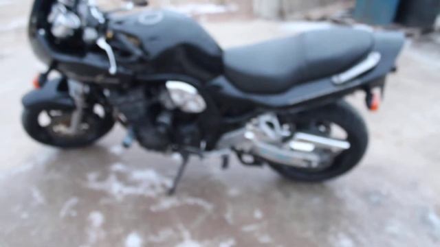 Suzuki GSF1200 Bandit S 1998 год . WWW.MOTOBAZA.BIZ смотреть онлайн