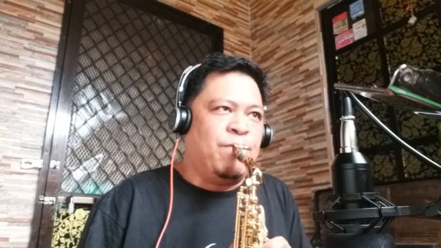 " Summer of 42 " by Michael Legrand soprano sax cover смотреть онлайн