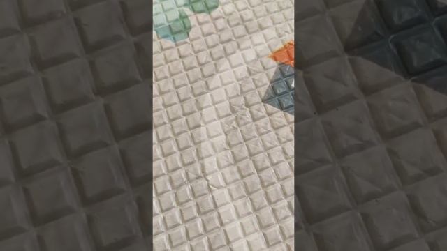 Заломы на коврике для ползания смотреть онлайн