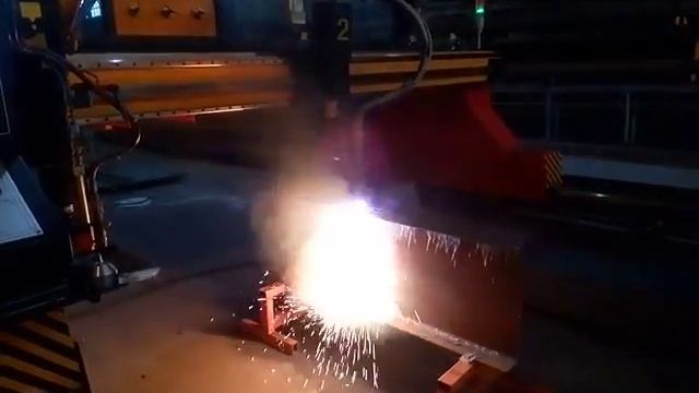 Резка полки двутавра смотреть онлайн