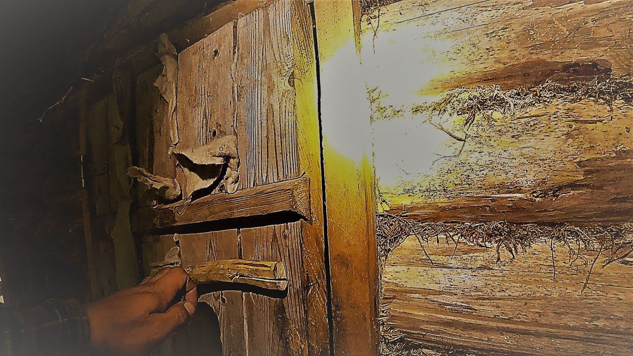 "УКРЫЛСЯ В ЛЕСНОЙ ИЗБЕ" НАШЁЛ… СКЛАД ТРОСОВ СССР! ВСЁ ПОШЛО НЕ ПО ПЛАНУ смотреть онлайн