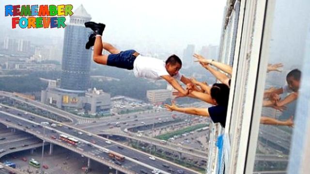 САМЫЕ НЕОБЫКНОВЕННЫЕ ФОТОГРАФИИ БЕЗ ФОТОШОПА смотреть онлайн