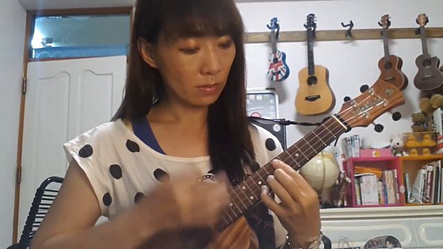 愛麗絲烏克麗麗~I am yours(小郭老師演奏曲) смотреть онлайн