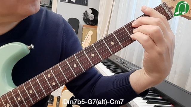 Игорь Бойко - Аккордовое размышление на схемы Dm7-G7(alt)-Cmaj7,  Dm7b5-G7(alt)-Cm7