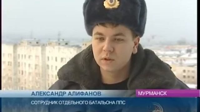 В общественный туалет -- с ножом в руках