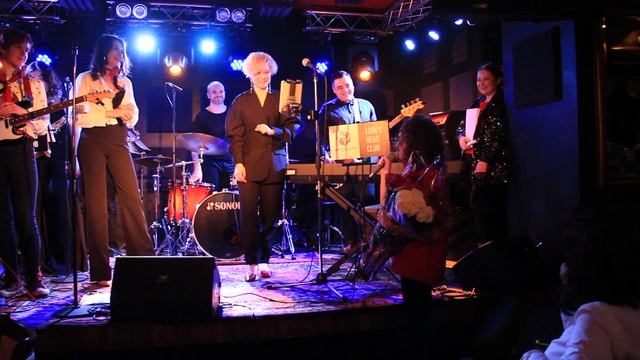 MVI_9949 смотреть онлайн