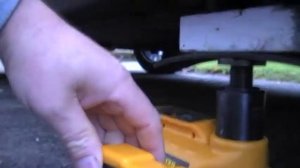 Авто домкрат гидравлический - электрический. Тест.