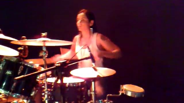 Patricia Teles - Samba Reggae Groove смотреть онлайн