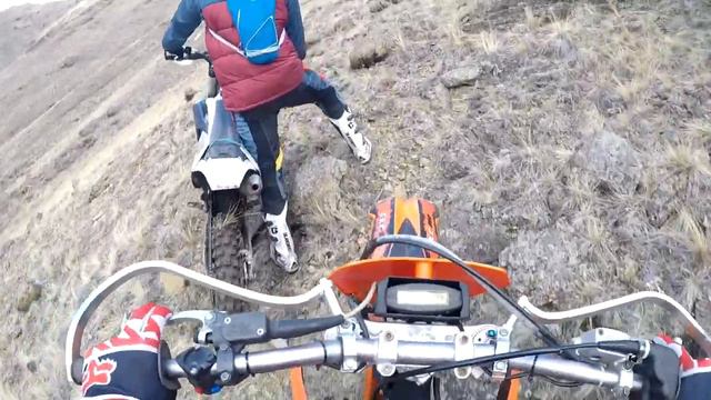 Хребет Нурали - весенние красоты во время эндуро 2020 смотреть онлайн