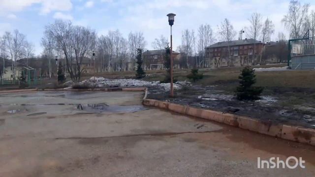 Прогулка с мамой. Библиотека детства моего? Школа где я училась. смотреть онлайн