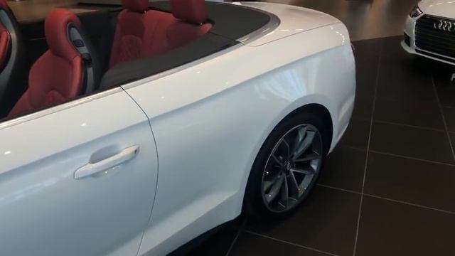 Автосалон AUDI в Майами!!!! смотреть онлайн