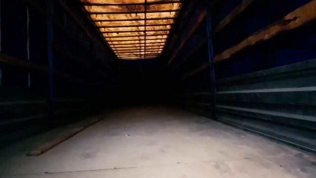 Видео обзор Шторный тентованный полуприцеп Тонар 97461 смотреть онлайн