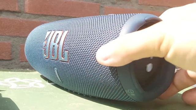 JBL Charge 5 bass test смотреть онлайн