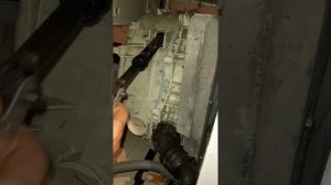 замена амортизаторов на машинке INDESIT