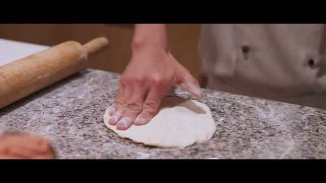 Iftar at Crescendo - Anantara The Palm Dubai Resort смотреть онлайн