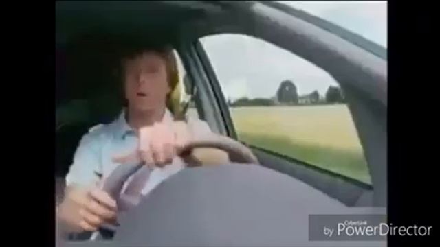 Когда ты стоишь перед сложным выбором, но потом понимаешь, что на самом деле тебе нужнее, прикол)) смотреть онлайн