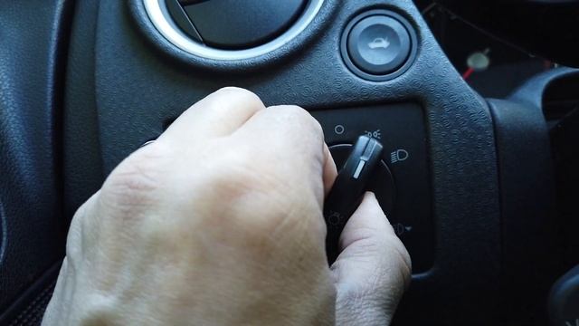 Сел аккумулятор , что делать ? #Зарядить #Прикурить #Заменить #FordFusion #Робот