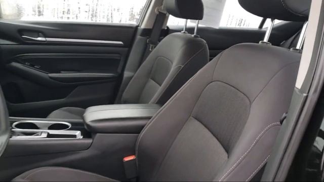 2021 Nissan Altima 2.5 SV Belvidere Rockford Elgin Dekalb Harvard смотреть онлайн