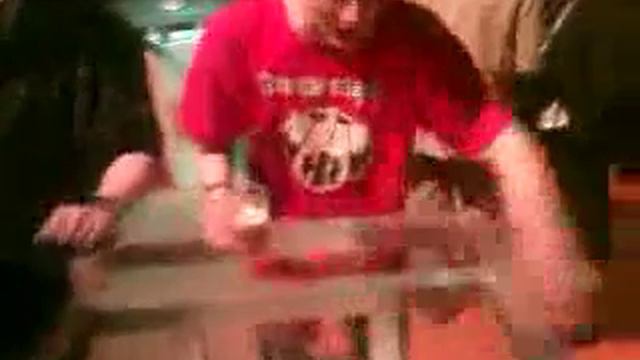 bas beetje dronken XD смотреть онлайн