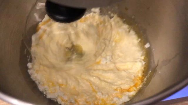 венчик замес творога с яйцами смотреть онлайн
