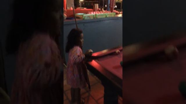 Бильярд,детский бильярд Камбоджа г.Сиануквиль смотреть онлайн