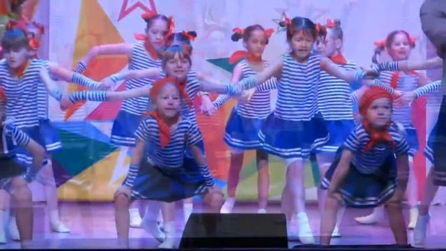 Карамельки на MEGA FESTIVAL KZ г. Павлодар 20.05.2018 смотреть онлайн