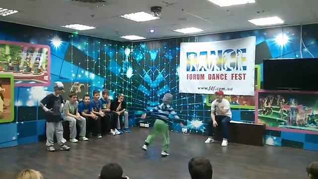 Free Break Dance Battle #3 на Forum Dance Fest Day 5 смотреть онлайн