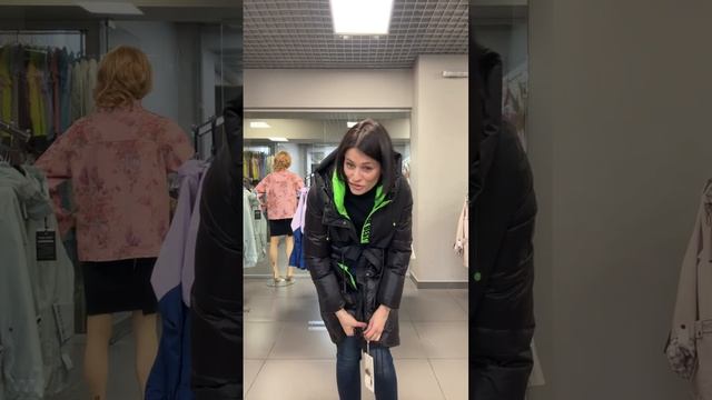 ПУХОВИКИ и ДУБЛЕНКИ с МАХ СКИДКАМИ смотреть онлайн