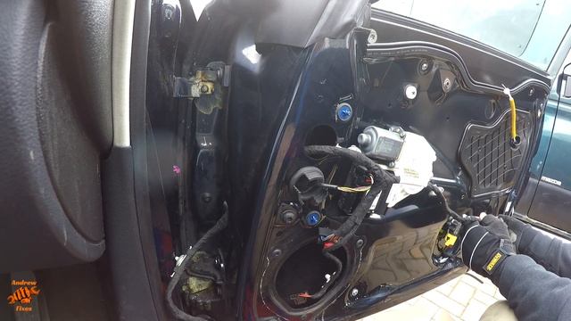 Audi A3 door won't open - diagnosis and repair смотреть онлайн