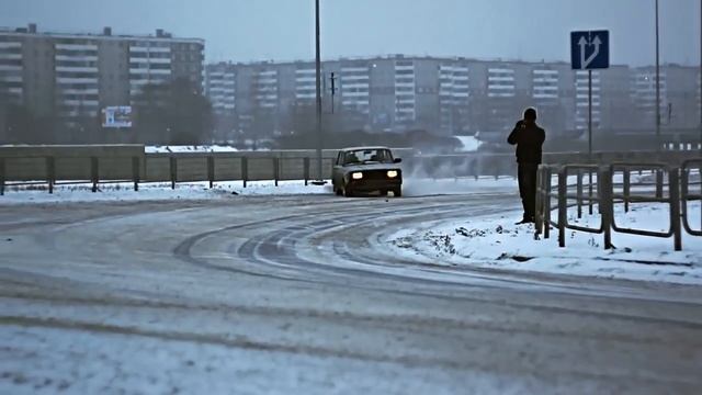 2107 Snow Drift Day. смотреть онлайн
